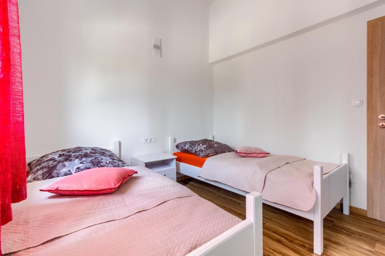 Apartmani Rialto Kakma Экстерьер фото