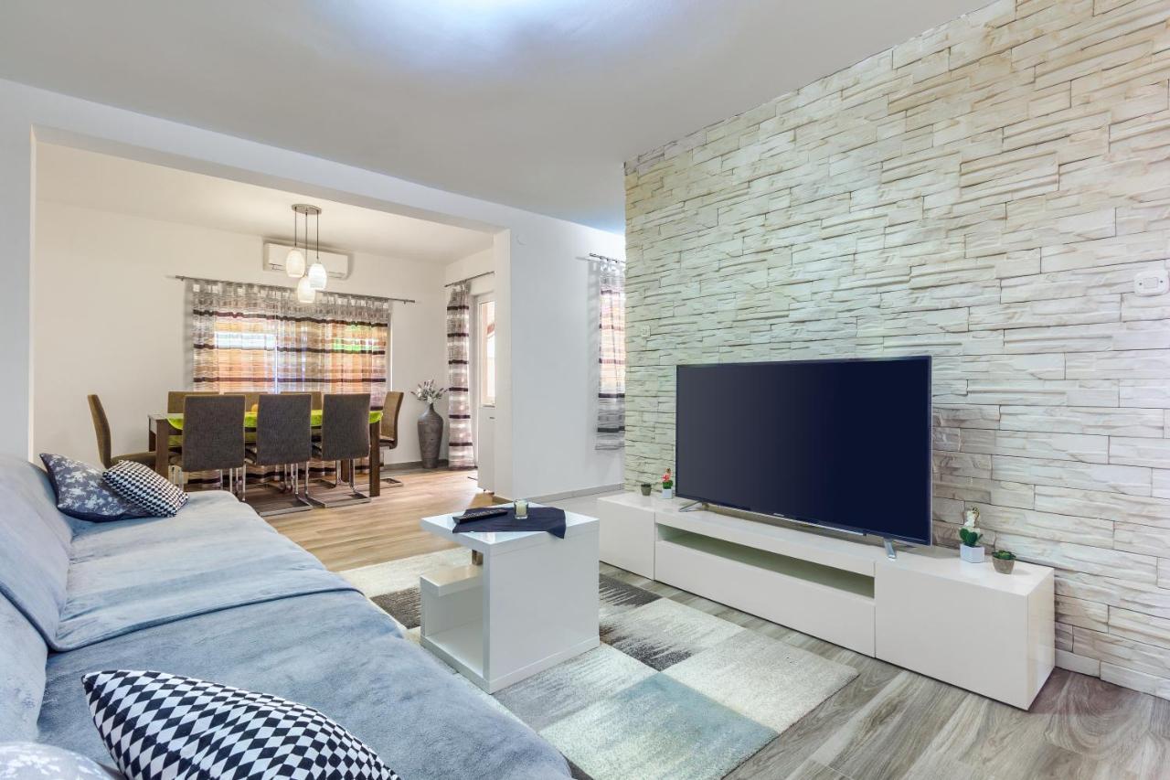 Apartmani Rialto Kakma Экстерьер фото