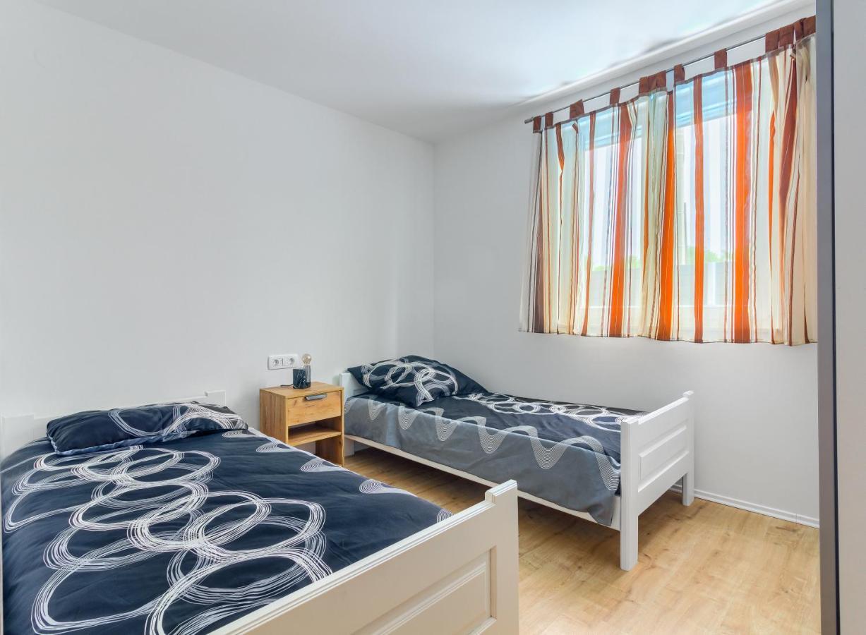 Apartmani Rialto Kakma Экстерьер фото